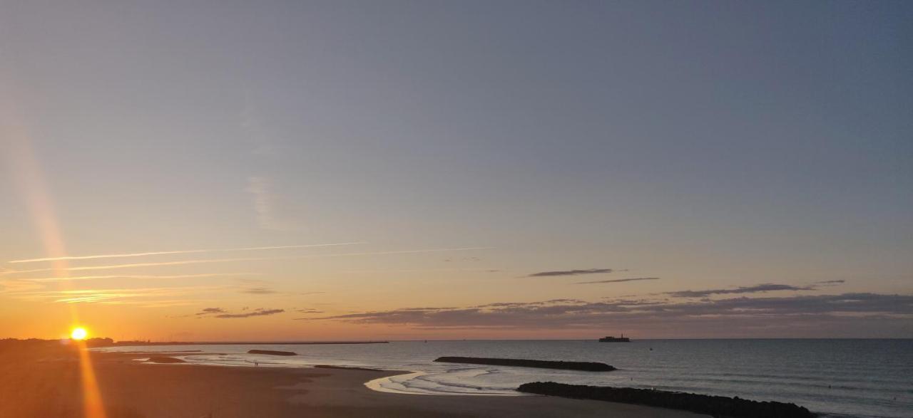 Savanna Beach Agde Bagian luar foto